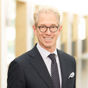Dr. Andreas Gassen