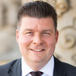 Dr. Andreas Dressel
